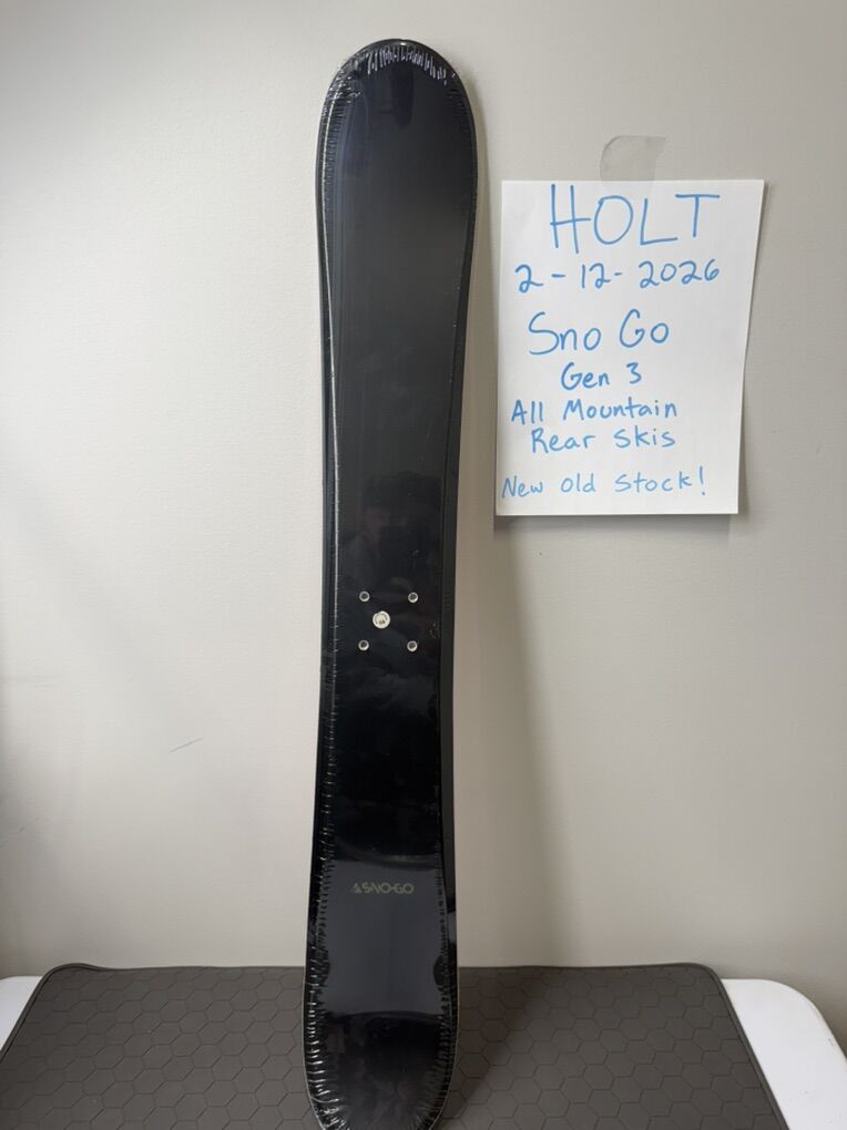 New Old Stock Sno Go SnoGo Rear All Mountain Skis