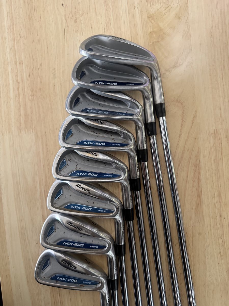 Mizuno MX200 Irons 3-9, SW Stiff