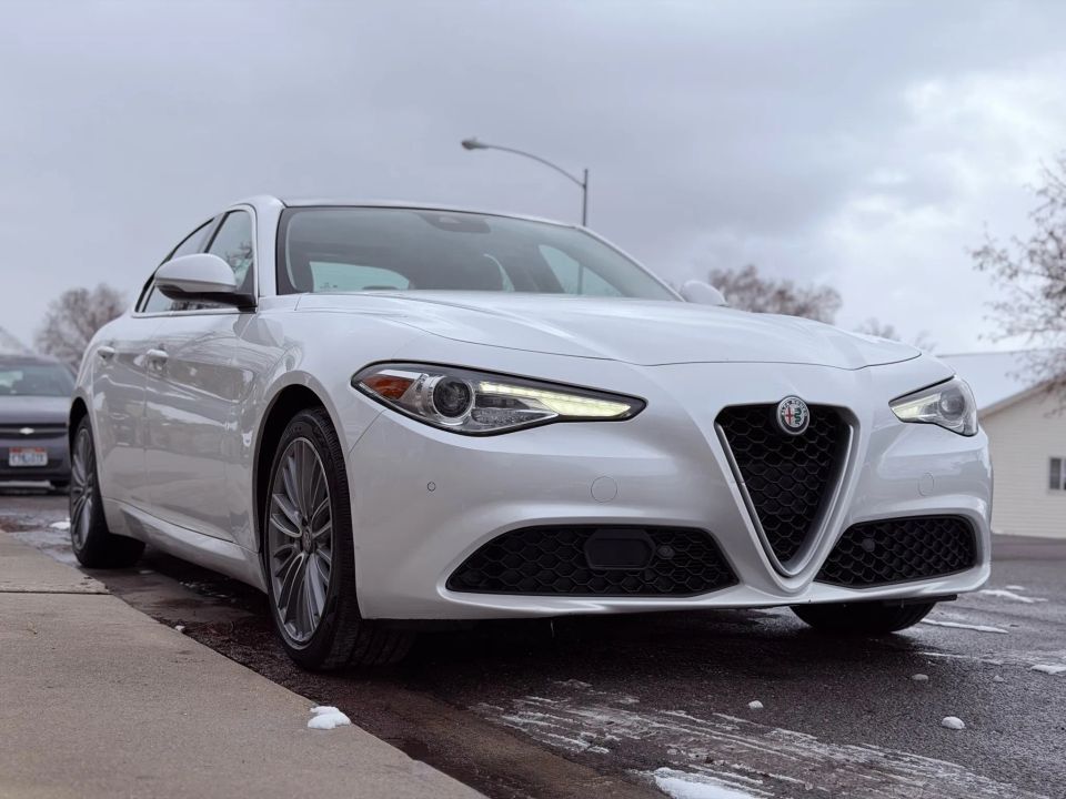 2018 Alfa Romeo Giulia Ti Lusso