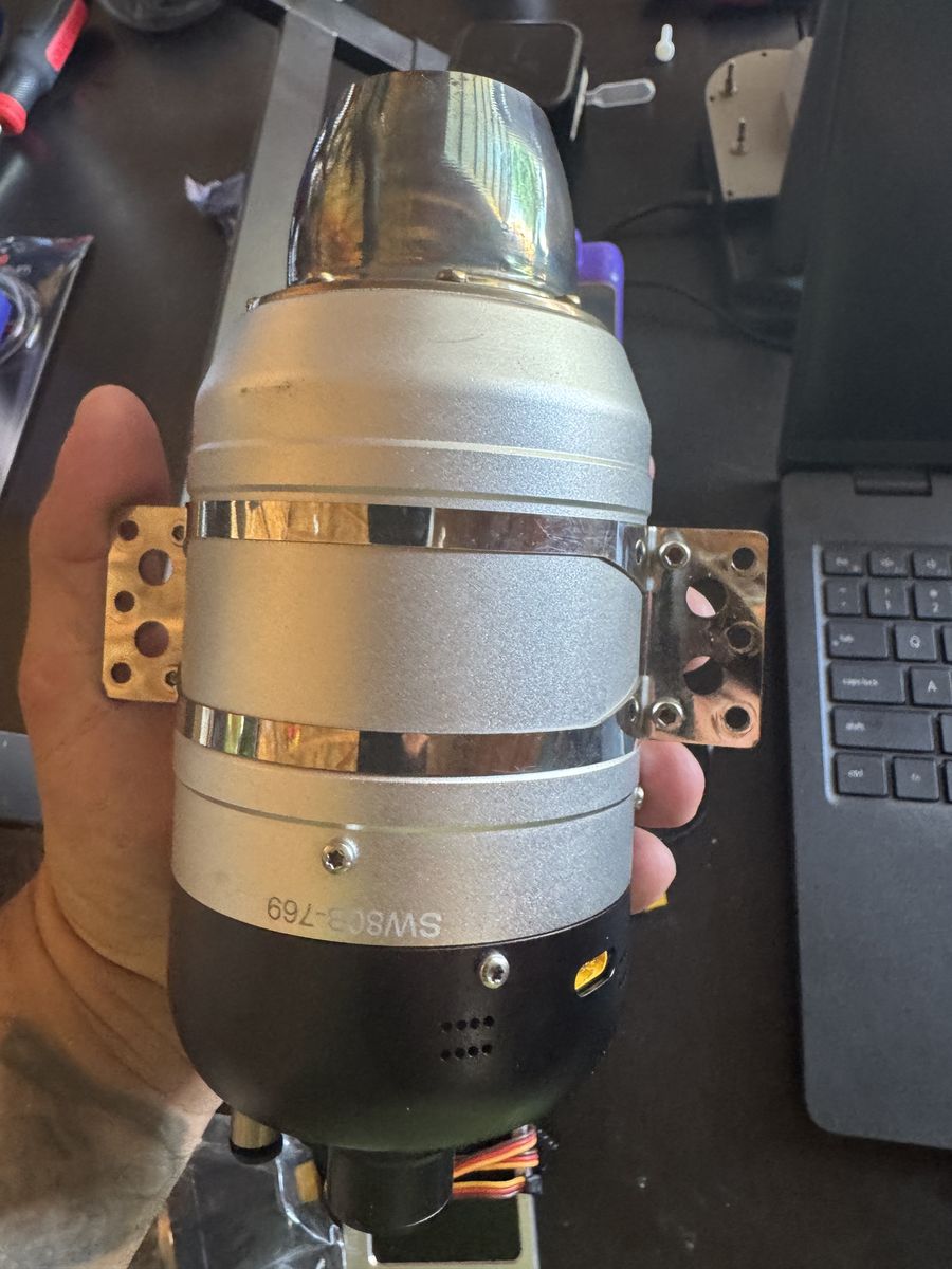 Main image 4