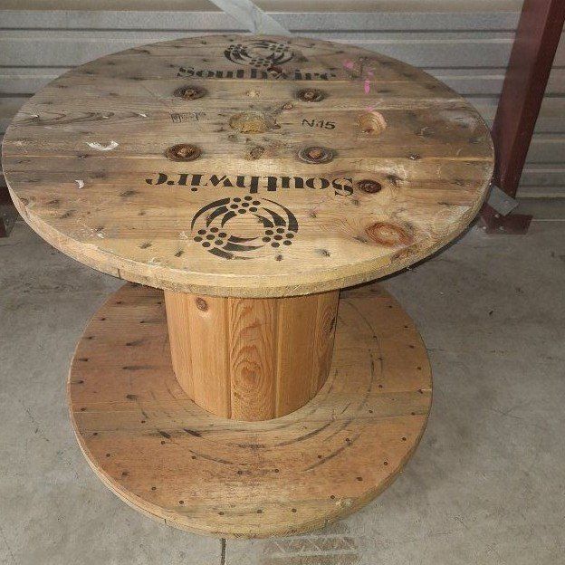 Awesome Rustic Southwire Wooden Cable Spool