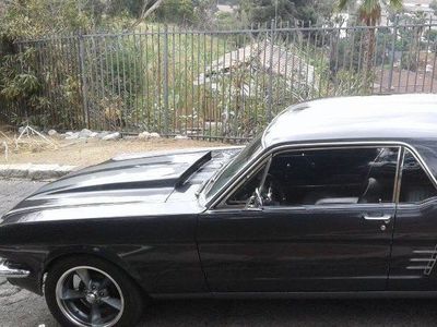 1966 Ford Mustang Deluxe
