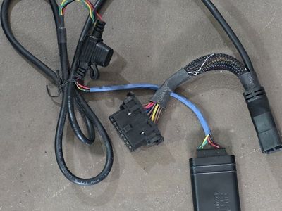 Phillips Connect VS-4LU EZTrac MyCar GPS Tracker w/ OBD-II Pass-Through Harness