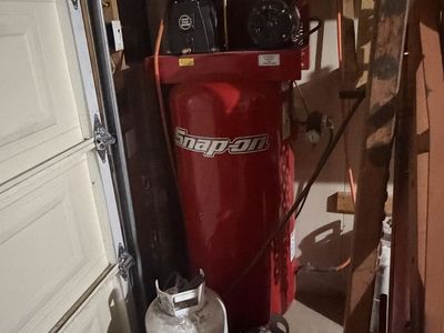 Snap-On Vertical Air Compressor - Cast Iron Pump - High Capacity for Workshop/Garage