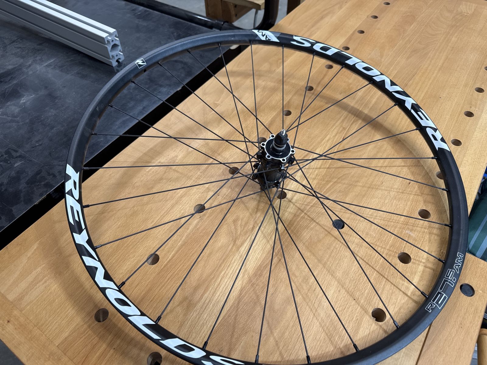 Reynolds R27.5 AM MTB wheelset