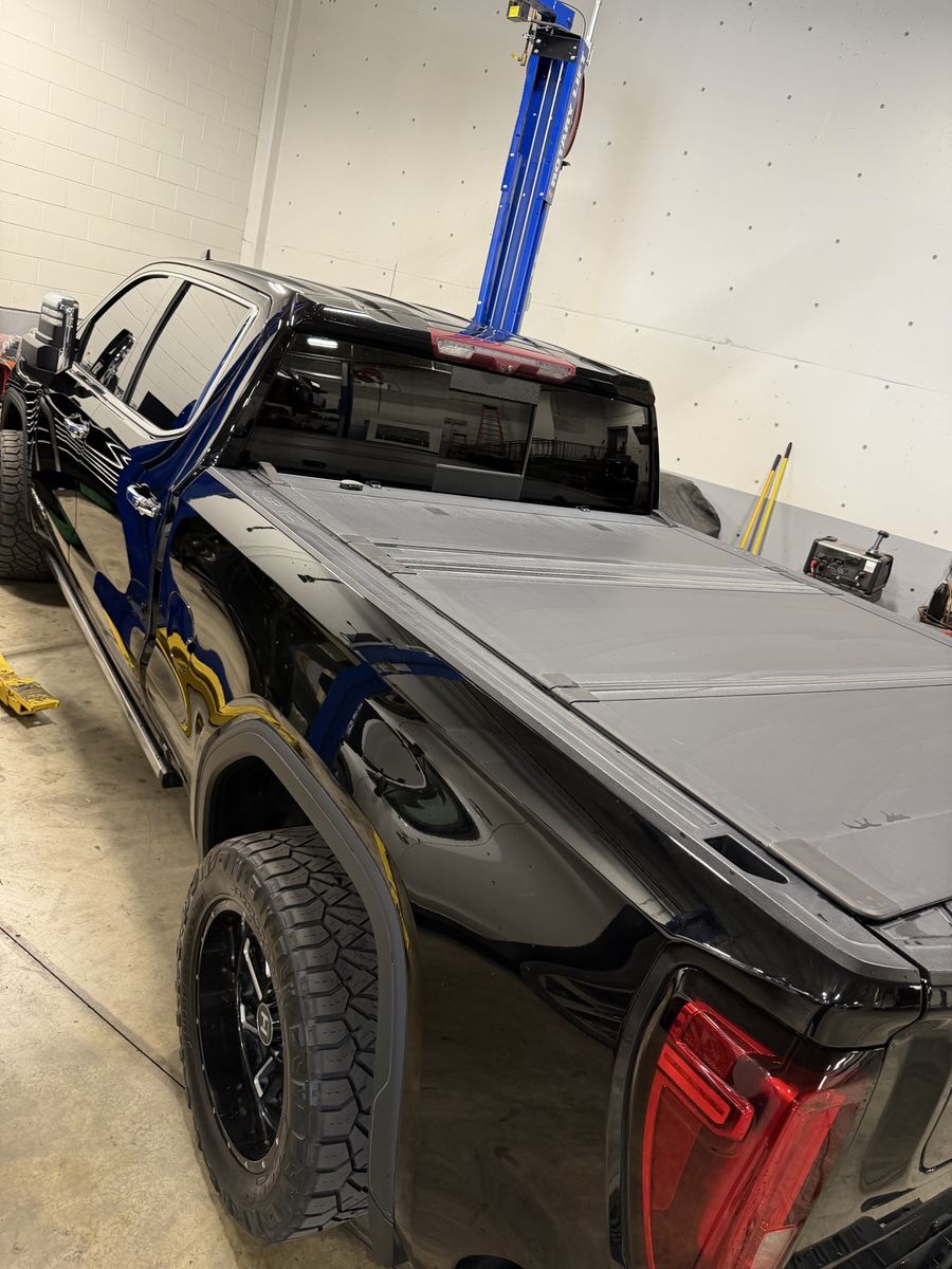 Tri-Fold Tonneau Cover for 2019-2026 GMC Sierra 1500 / Chevy Silverado 1500 w/ 6'6" Bed