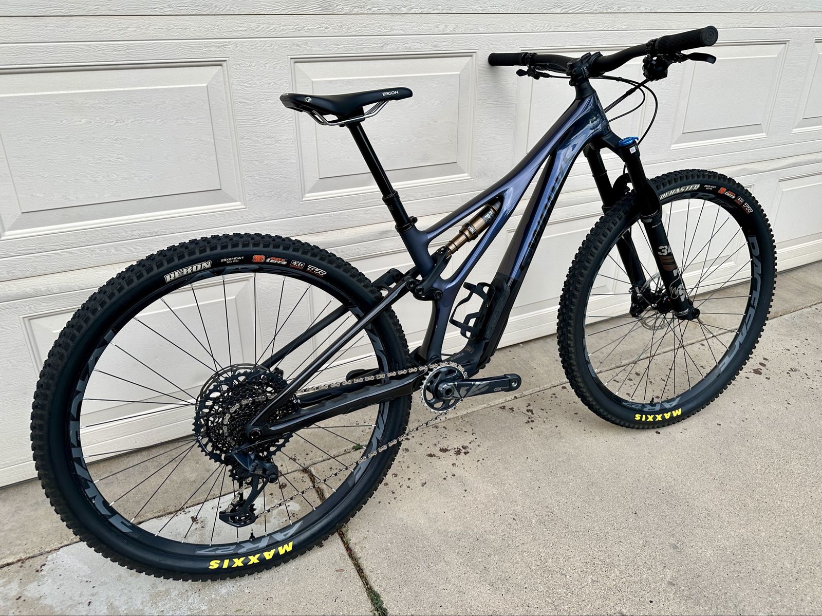 Specialized S-Works Stumpjumper Size S2 Nearly New!!