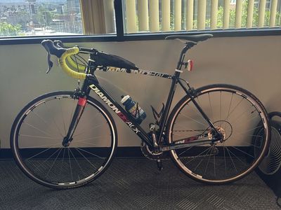 Diamondback Century 3 Carbon 56cm Road Bike