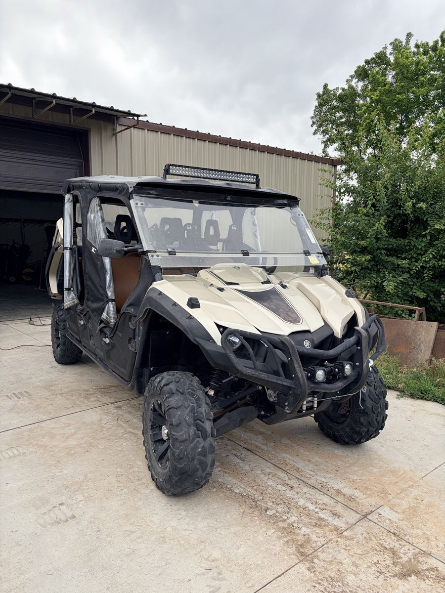 Yamaha Viking VI EPS 4x4 Side-by-Side UTV with Full Cab Enclosure and LED Light Bar