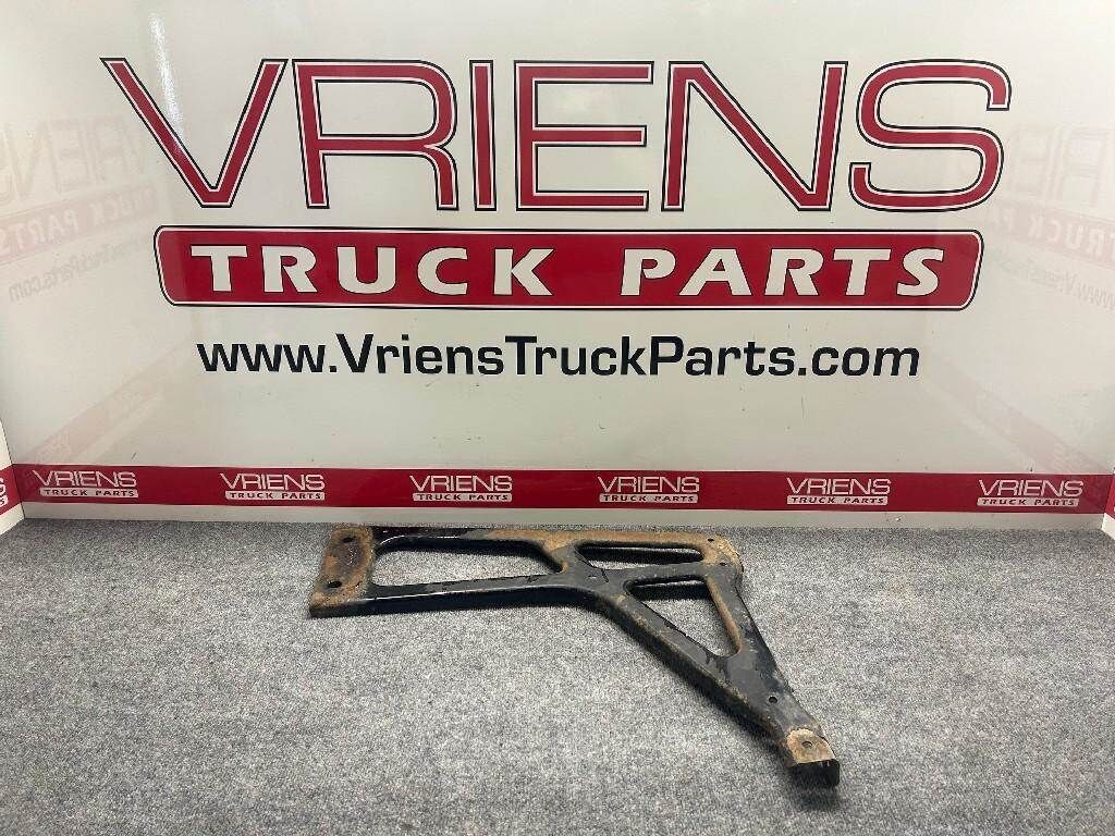 Freightliner Right Bracket
