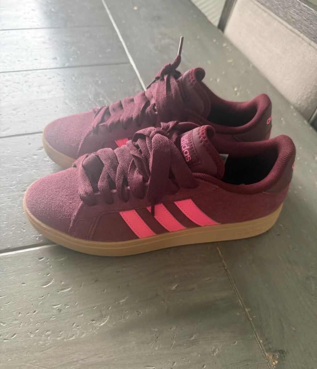 Adidas Grand Court Women's Maroon Suede Sneakers with Pink Stripes - US Size 8