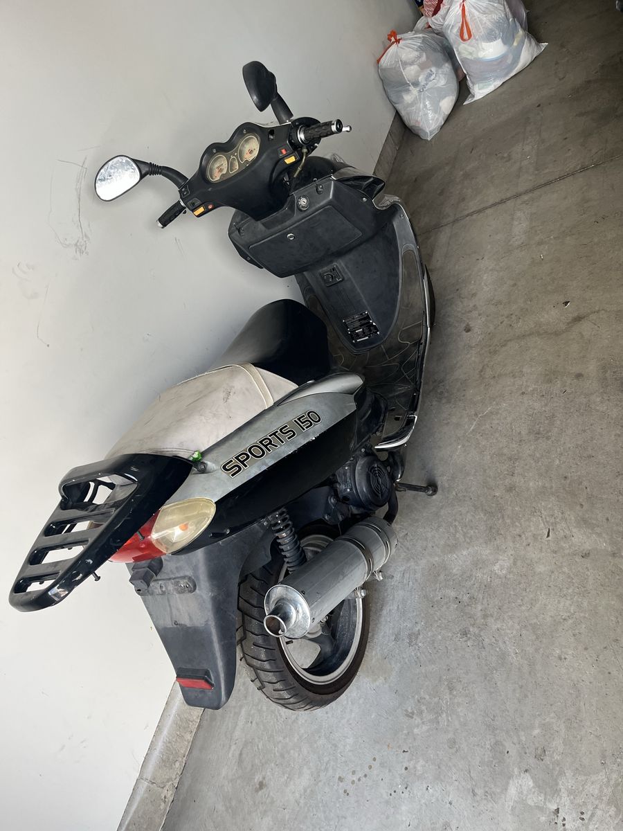 Bike circles motor