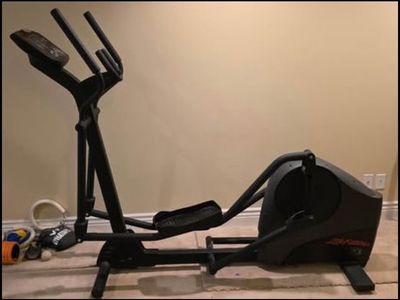 LifeFitness X3 Elliptical