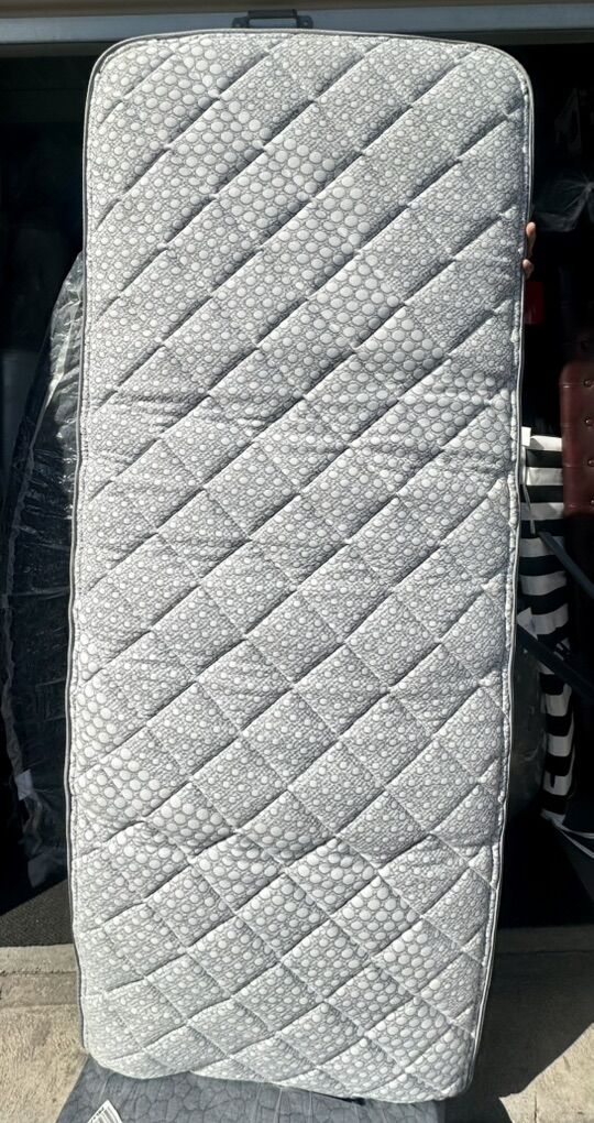 Compact Beloit Mattress – Perfect for RV Or Truck