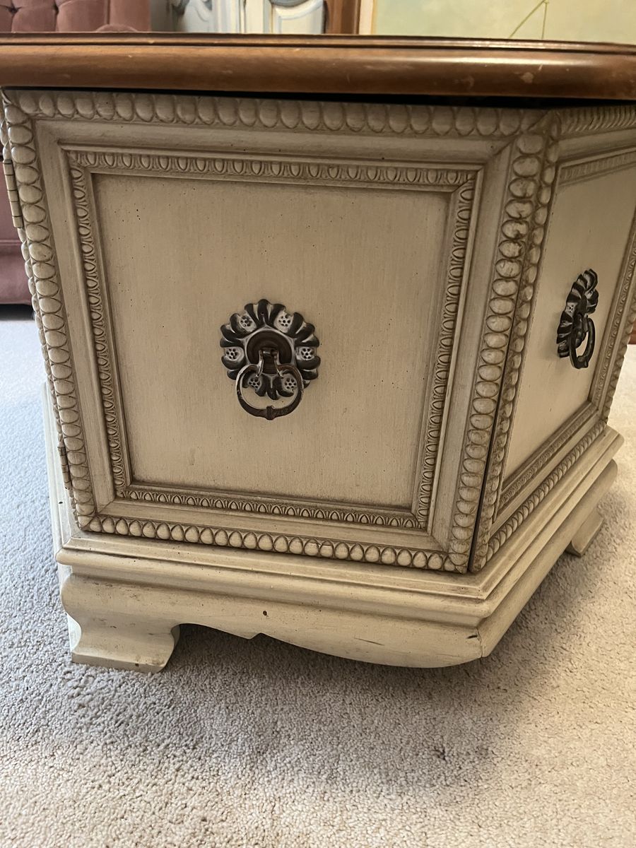 Main image 2
