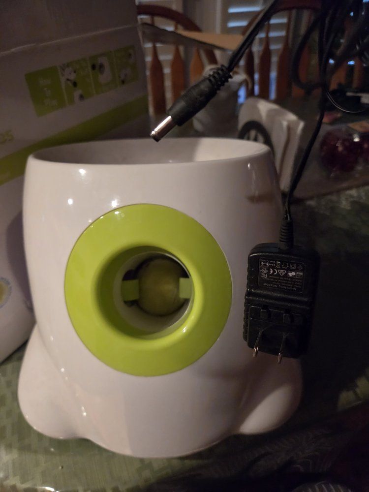  Automatic Dog Ball Launcher