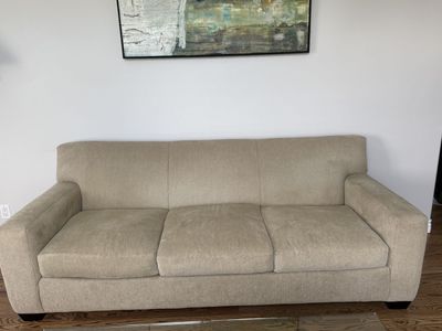 Couch - 7 ft