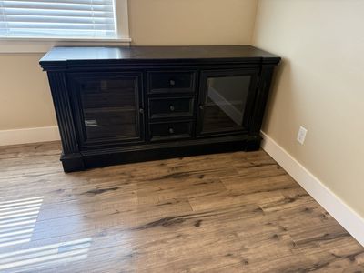 Elegant Black Wooden media Console Table/Sideboard with Glass Doors & 3 Drawers - Good Condition