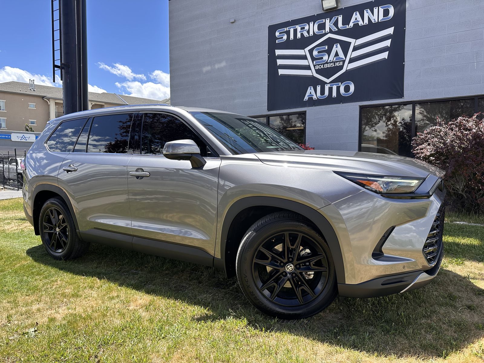 2025 Toyota Grand Highlander Hybrid Limited