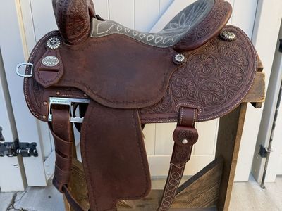 15’’ Martin FX3 Barrel Saddle