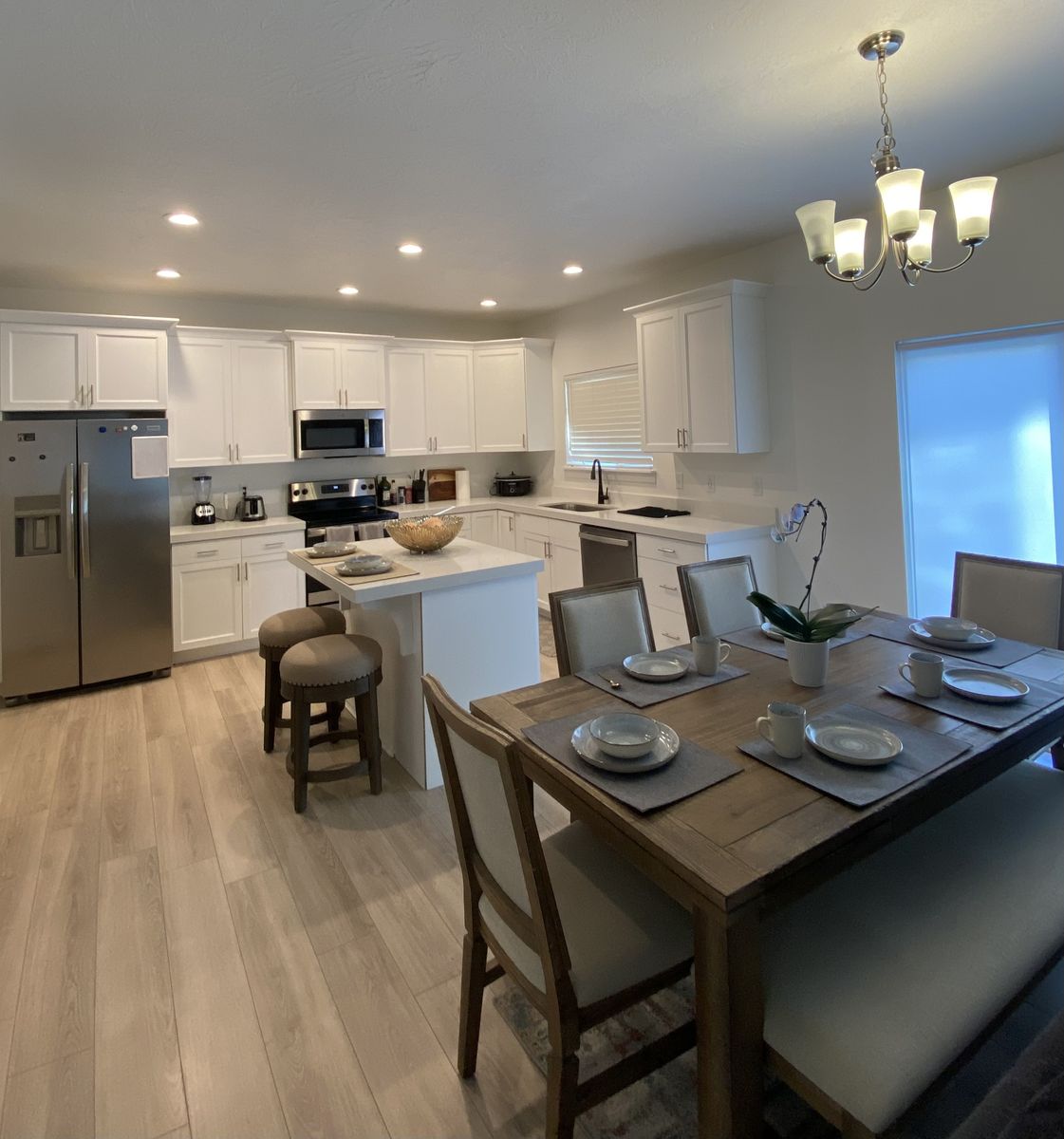 Female Roommate - $600/mo