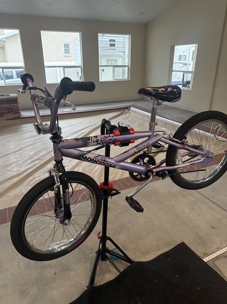 Kids 20 Inch Freestyle Bike By Mongoose