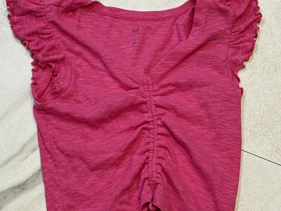 Gap Size, Large Cropped, Hot Pink Shirt