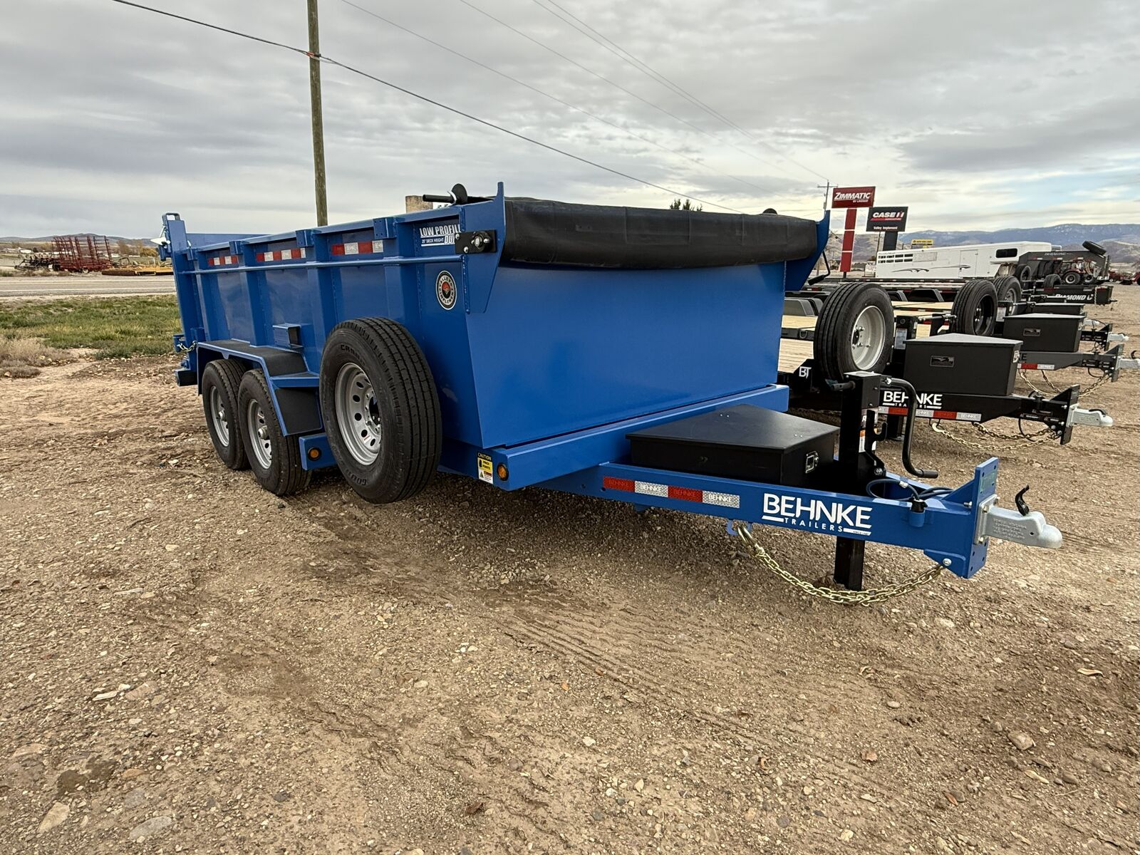 Behnke LPD83X14E703 Dump Trailer 026241