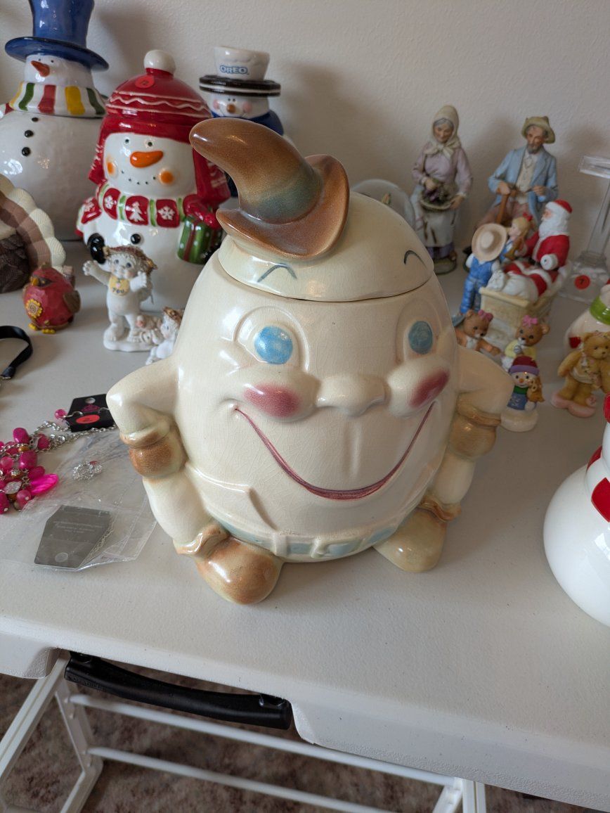 Family Run Living Estate Sale