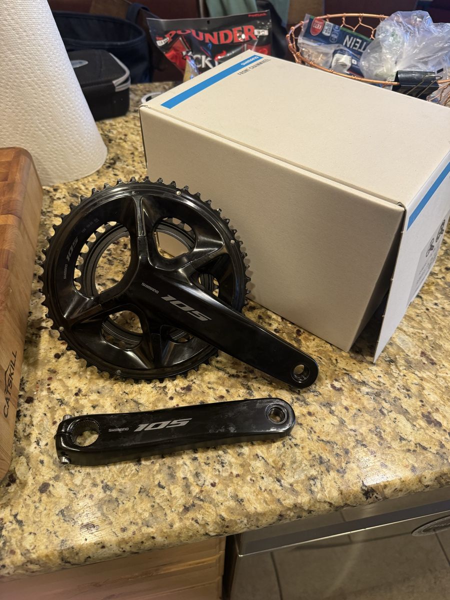 Shimano 105 Crankset - 172.5 mm, 50/34T, 2x12-Speed - Brand new take off