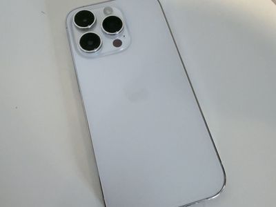 iPhone 14 Pro 128GB Unlocked Like New