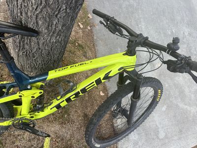 2021 Trek Top fuel 8
