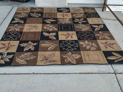 Area rug