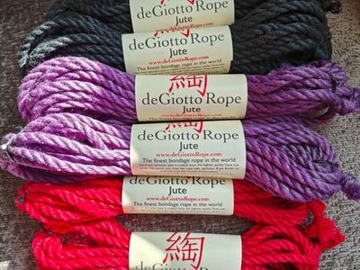 DeGiotto jute rope for shibari
