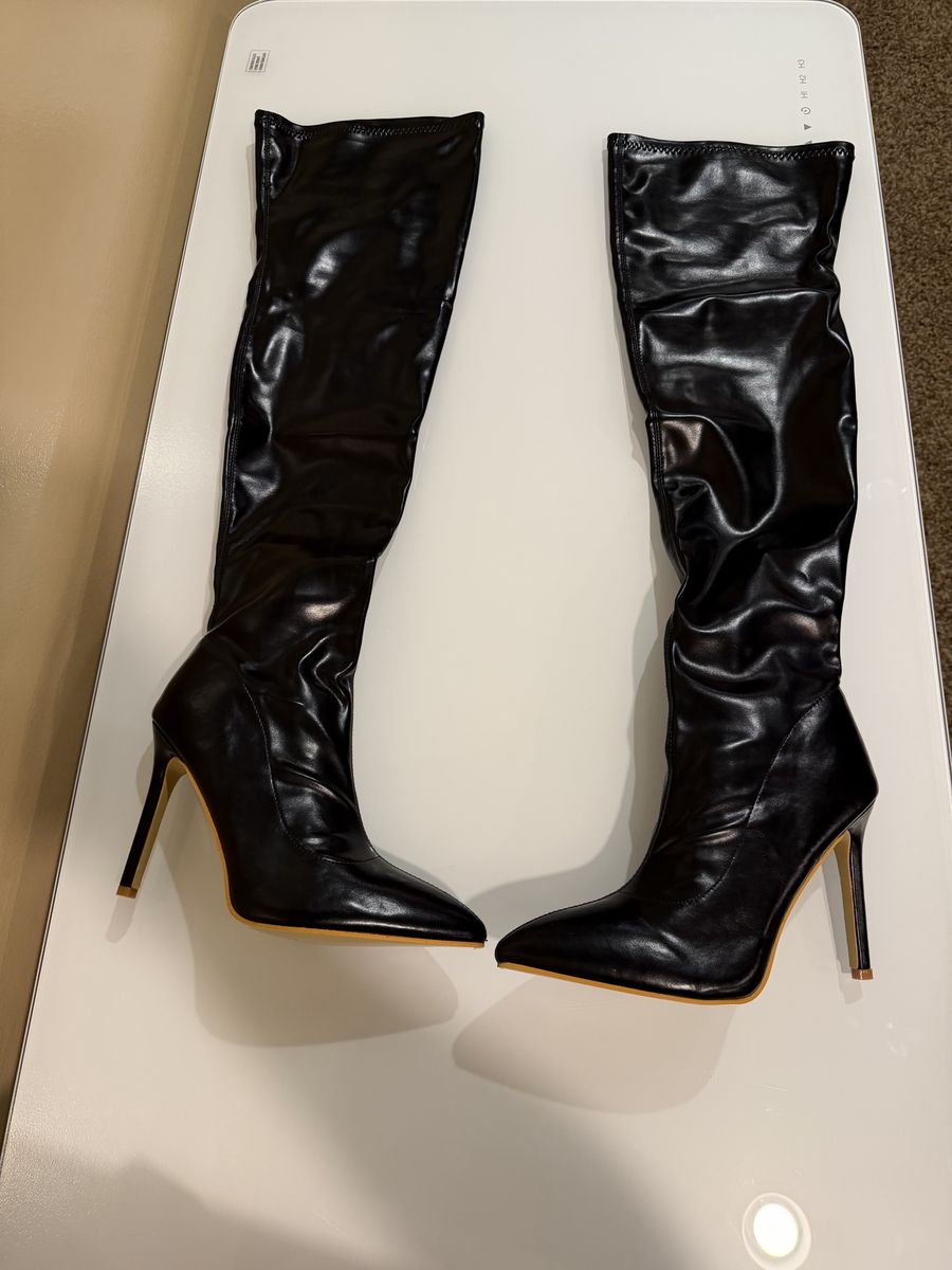 Black Over-the-Knee Stiletto Boots - Women's Fashion Footwear Size 9
