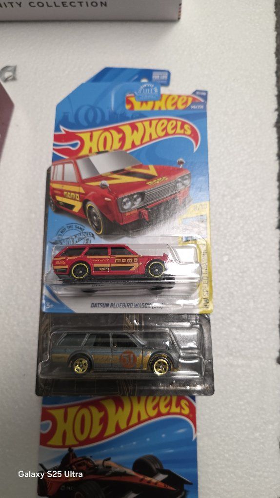 Hot Wheels Datsun Bluebird Wagon Momo 1/64 Scale Die-Cast Toy Car Lot of 2 2019/2020