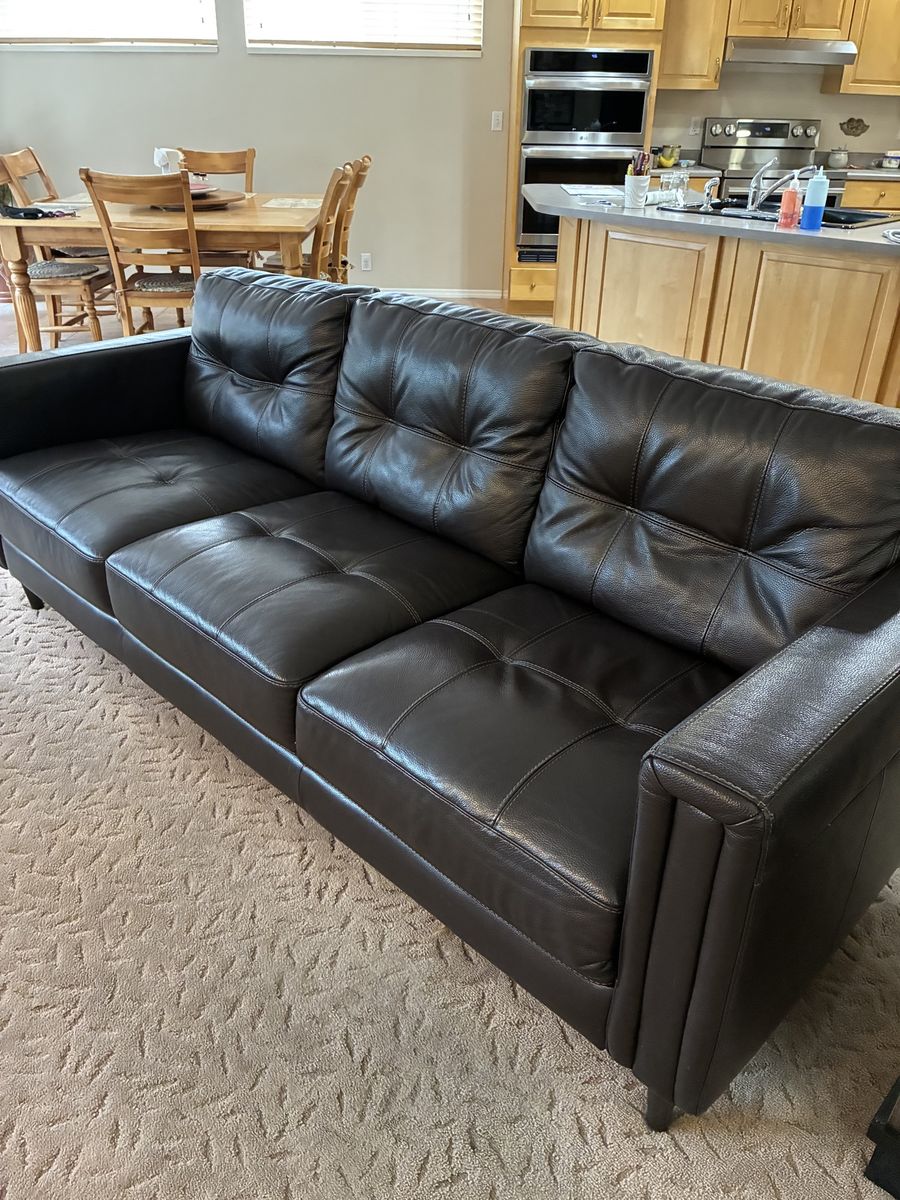 Chateau d'Ax Brown Leather 3-Cushion Sofa