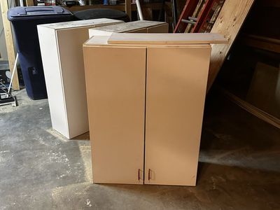 Three white White 42 x 31 Kitchen Cabinets