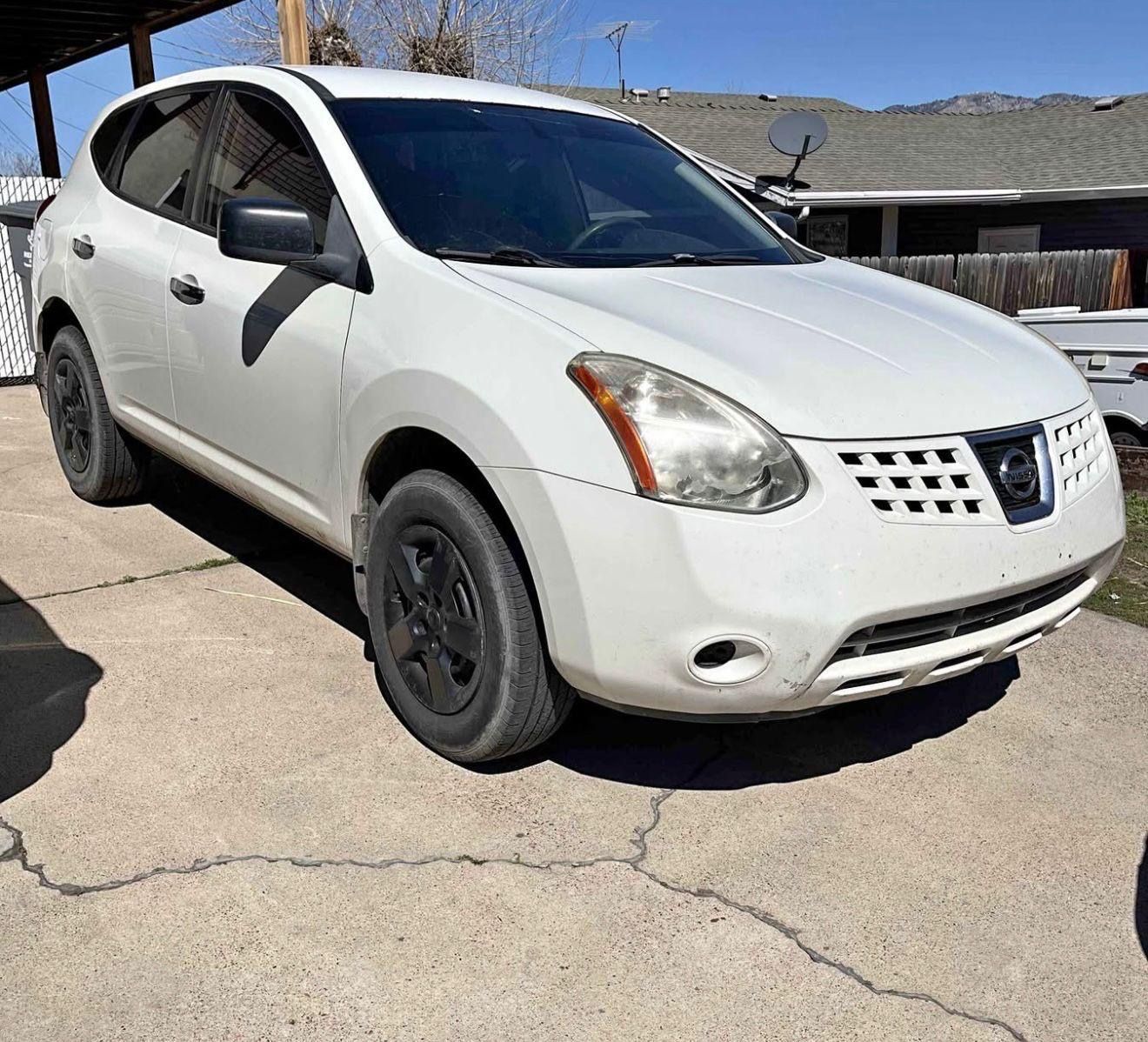2010 NISSAN ROGUE