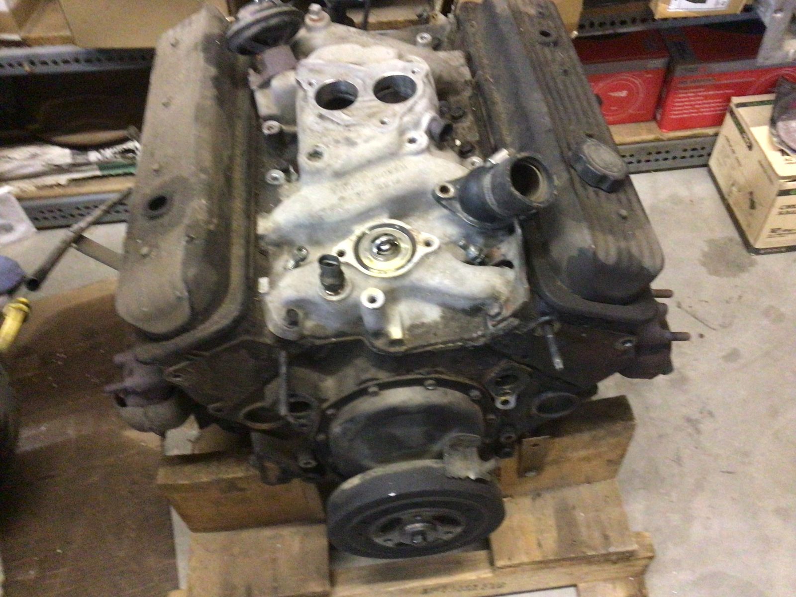 1995 GM 5.7 Long Block , complete
