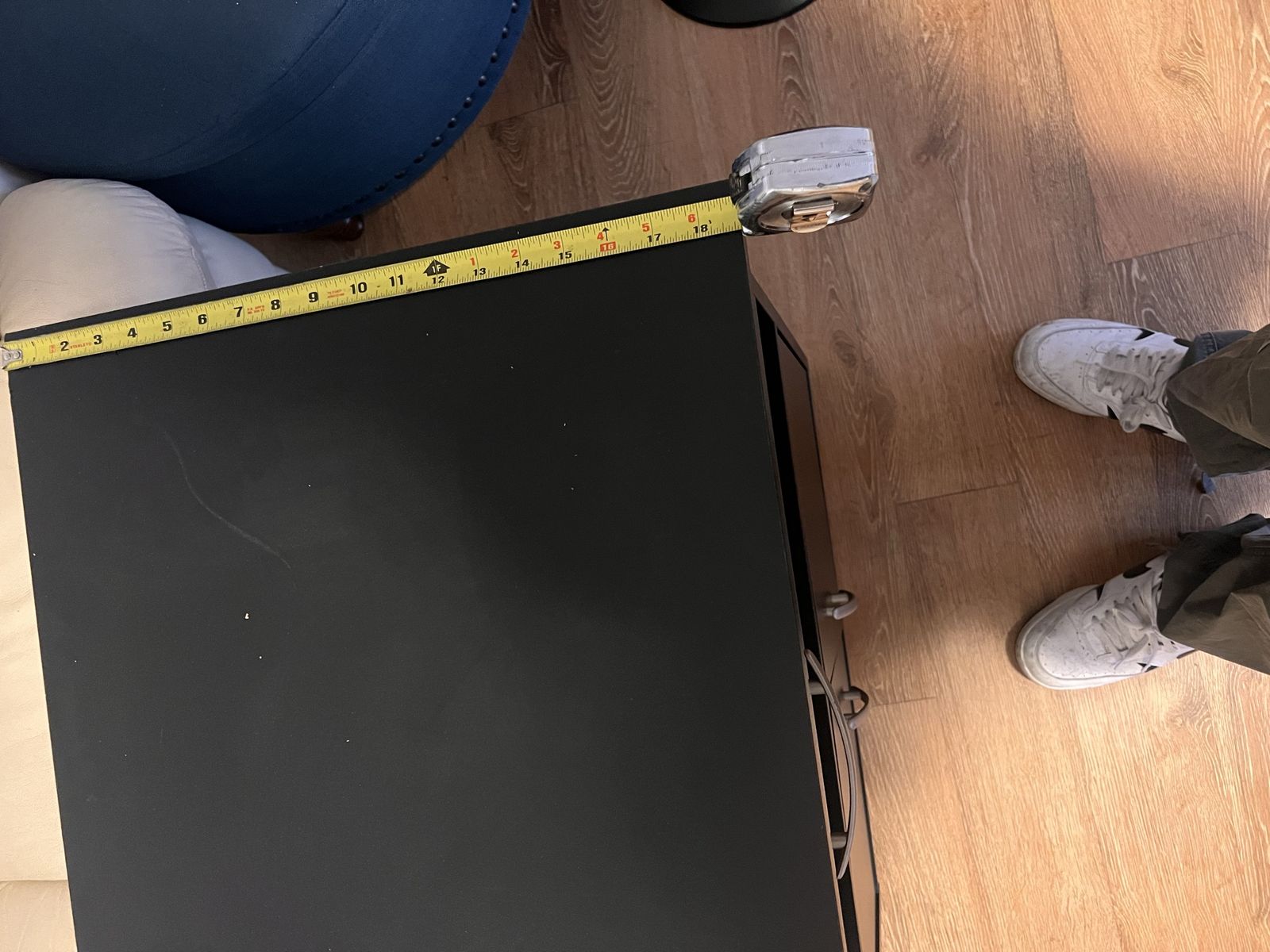 Main image 6