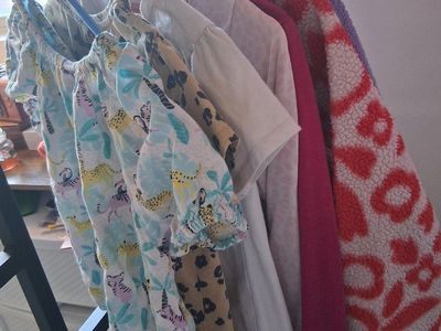 Girls Clothing Clothing Lot Tops Sweaters Sherpa Fleece size 9-12.