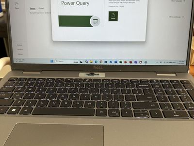 Dell Touch Laptop i7 Core 12th 24 GB RAM 1 TB SSD