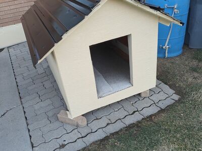 Medium to Large Dog House
