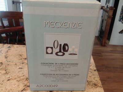 MECKENZIE 5-Piece Home Decor Accessory Set Vases Frame Sculpture Candle Holder