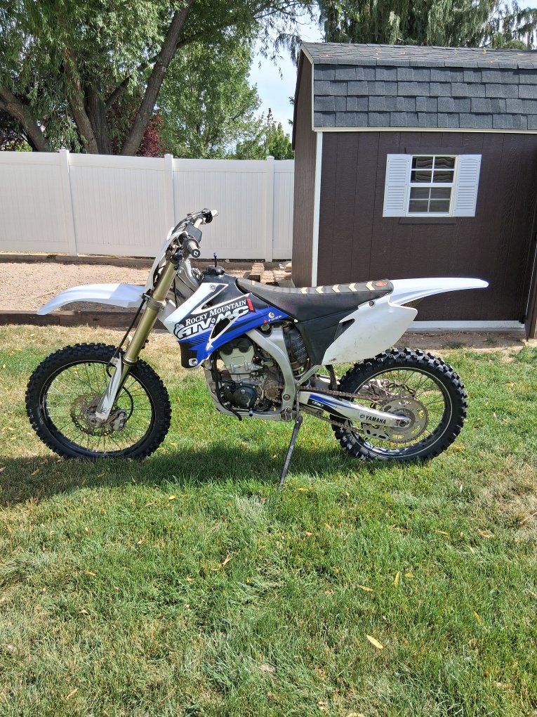 2009 yz250f in MINT CONDITION