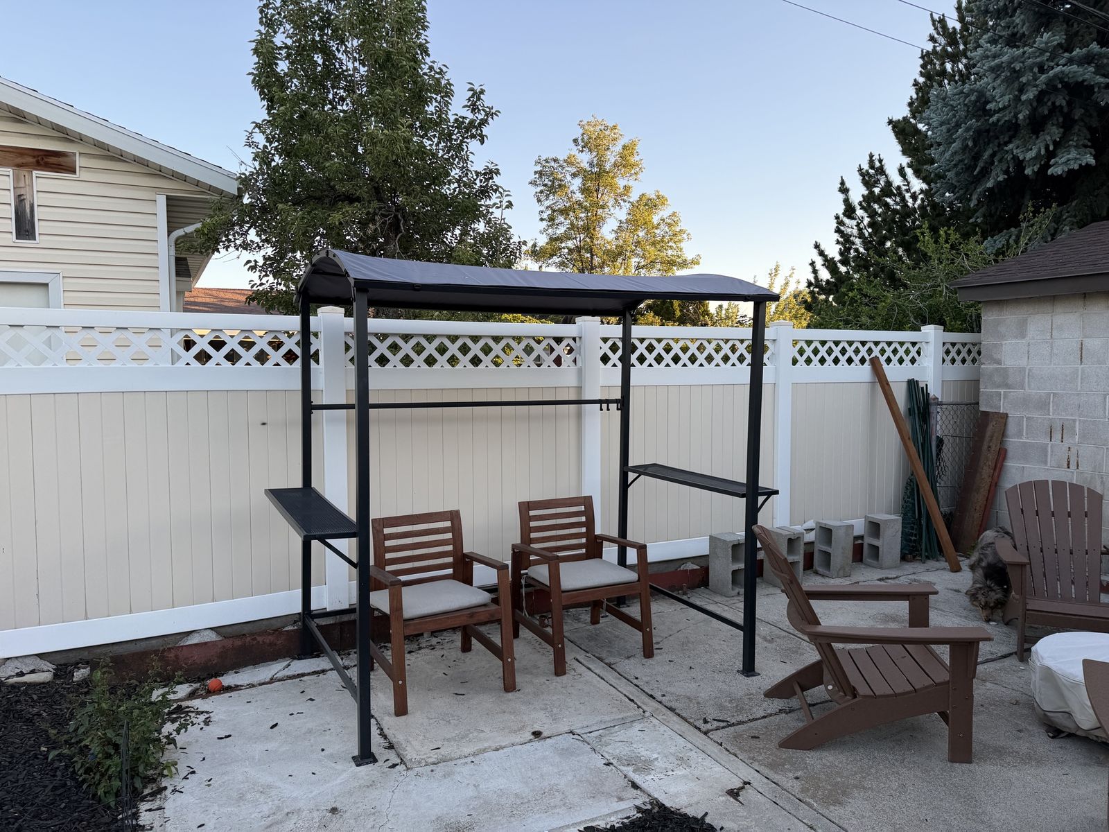 Bbq awning/cover