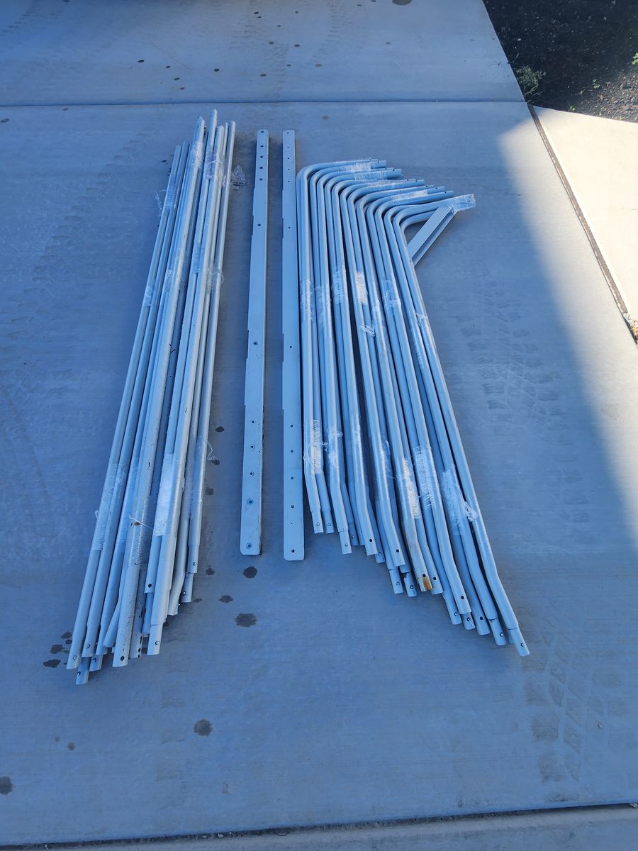 Ikuby medium carport (canopy)