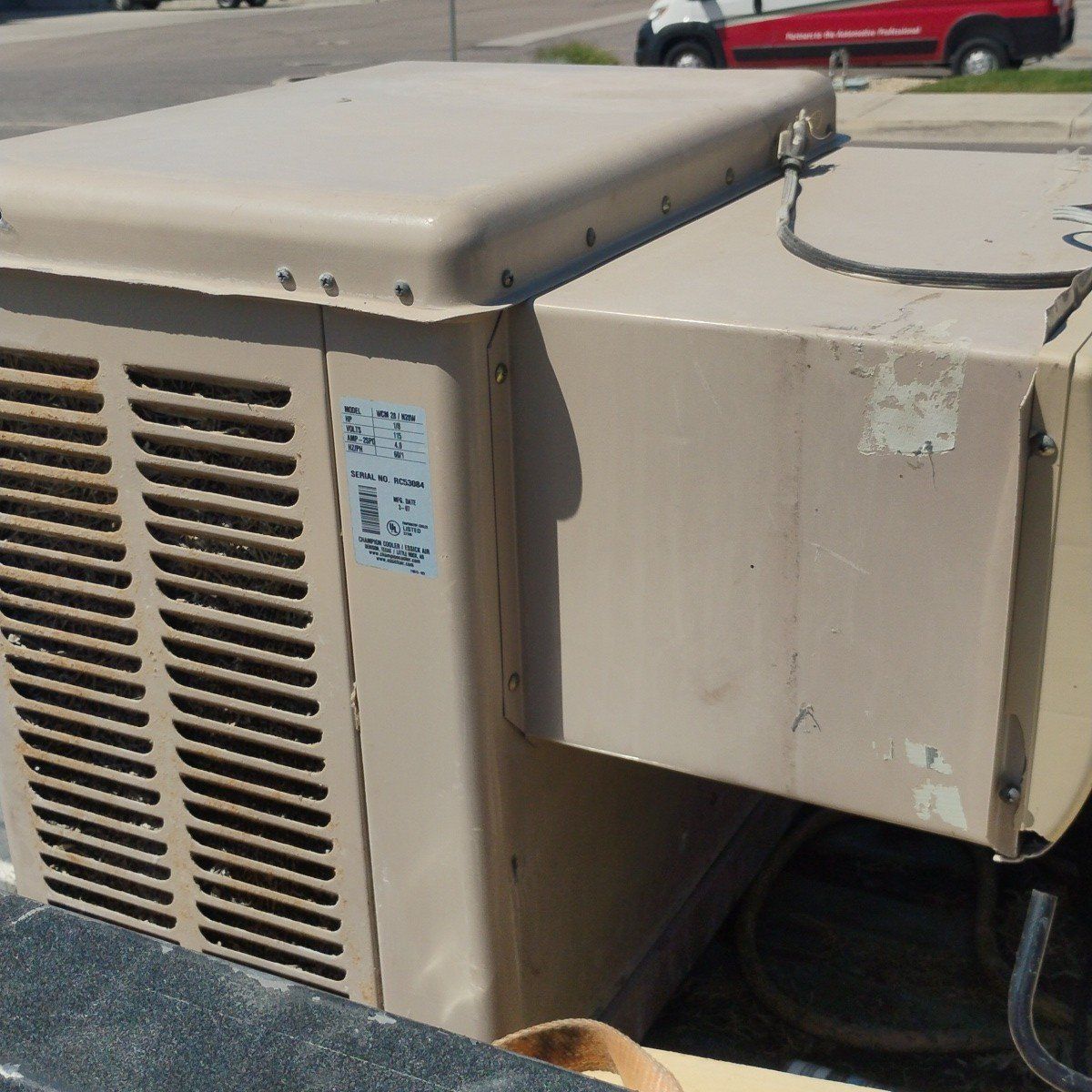 window swamp cooler medium size like new