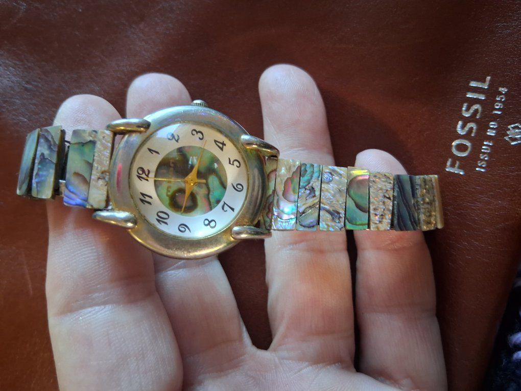 Milan SR626SW abalone watch